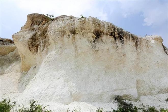 稀土爭奪戰(zhàn)打響！澳大利亞驅逐中企要求中企60天出售8000萬股權(圖13)