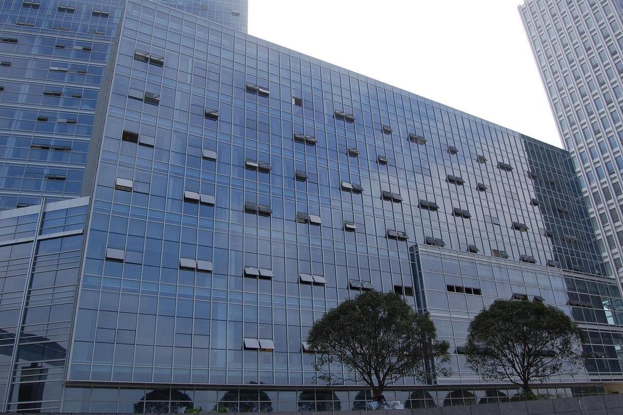 全球首條建筑幕墻智能機加工無人化生產示范線啟用(圖1)
