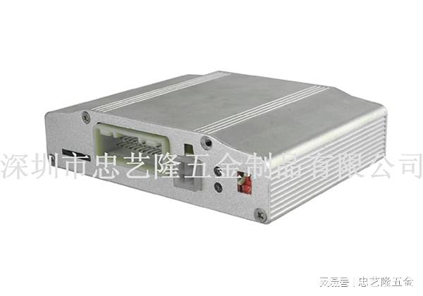 忠藝隆五金：鋁合金外殼在汽車(chē)零部件中的作用有哪些？(圖1)
