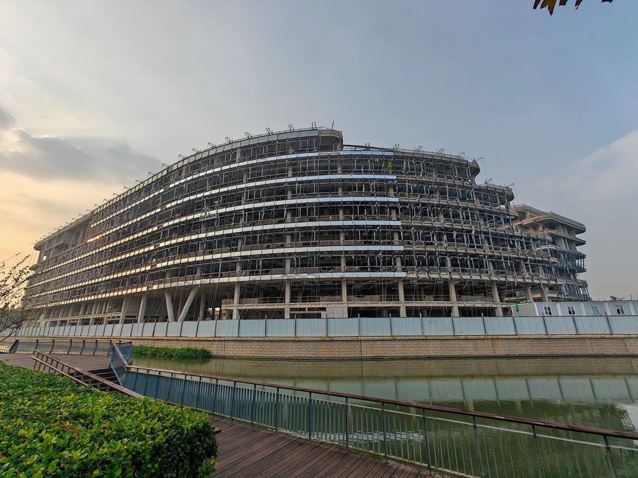 “臨空之眼”封頂！(圖1)