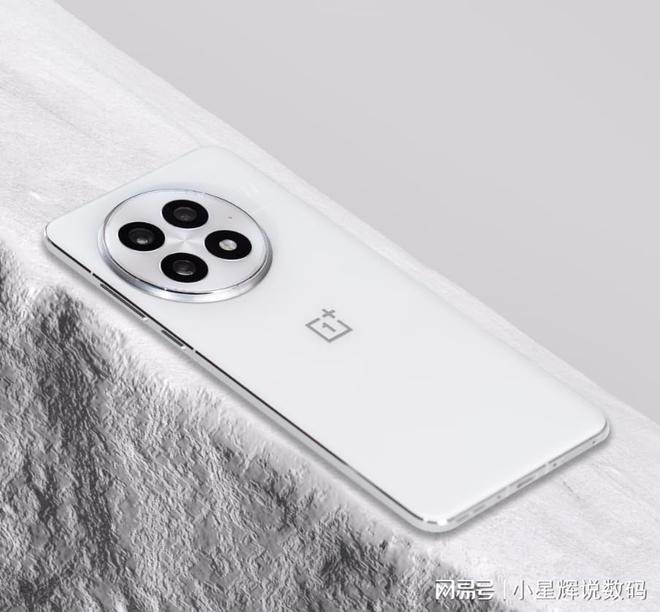 2024最耐用的四款手機耐摔又防水系統流暢可以輕松用五年(圖2)