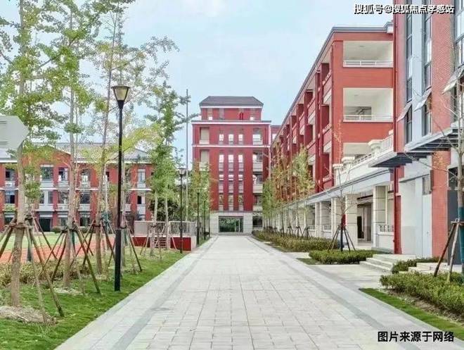 九游官網入口：?招商中旅攬閱? 中旅攬閱?官方售樓處發布：央企鉅獻主城紅盤(圖34)