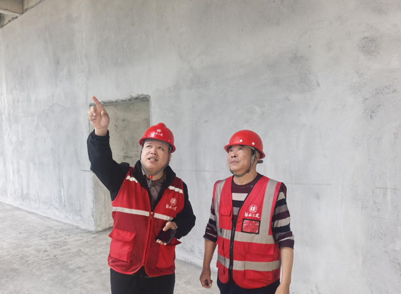 匠心筑夢顯非凡 扎根一線鑄輝煌——集團勞動模范、省二建公司王世佳先進事跡(圖2)