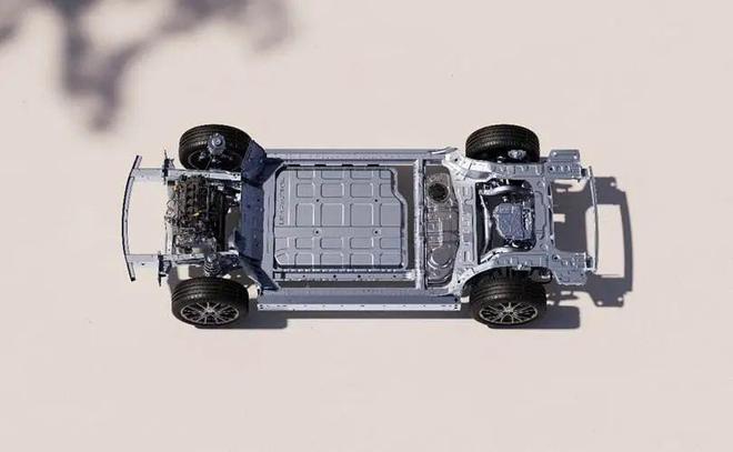 激光雷達+800V下放14萬級市場 2026款零跑C10進階上市(圖6)