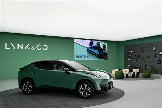 門檻降到899萬起品質(zhì)安全硬核領(lǐng)克Z20新版型值得多關(guān)注