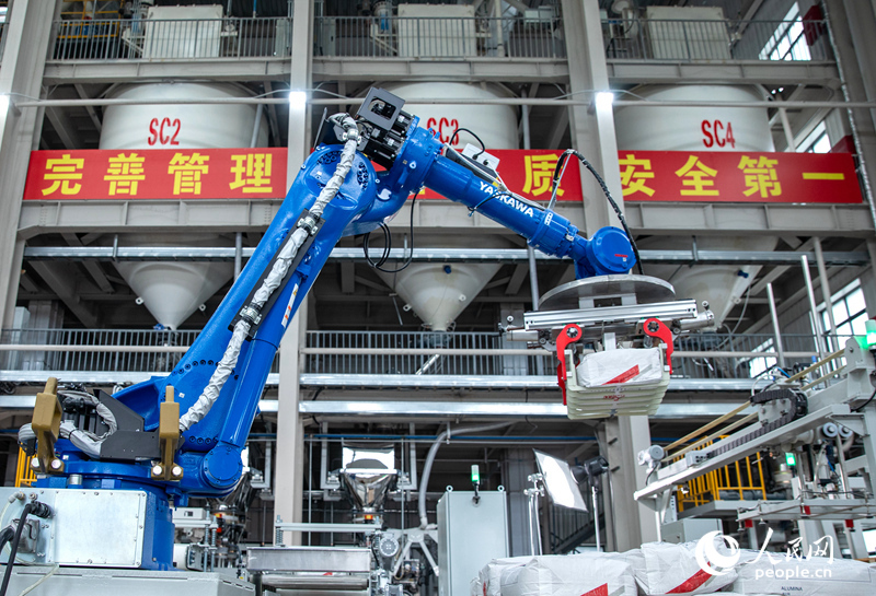 行進中國丨大國重器 “鋁”建奇功(圖2)