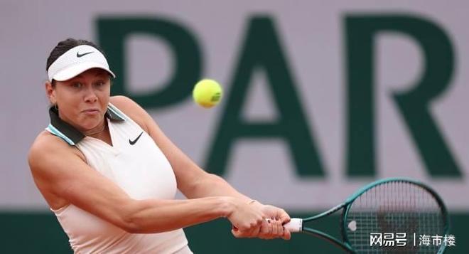 法網(wǎng)最新戰(zhàn)報(bào)：三大種子順利晉級(jí)16強(qiáng)薩巴倫卡欲與鄭欽文會(huì)師！(圖3)