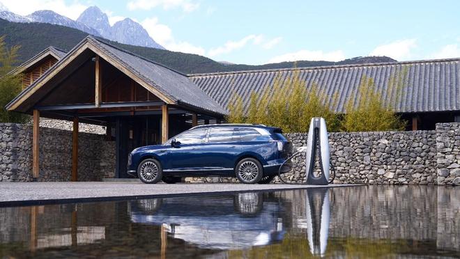 九游app：售價2698萬元起廣汽昊鉑HL增程版長沙上市(圖3)