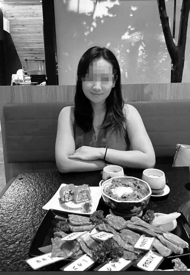 27歲女游客被蛇咬身亡！身材一絕是家中獨生女膚白貌美太可惜(圖13)