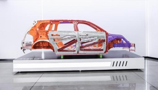 《張朝陽的物理課》賽力斯超級工廠開課！解析問界電池防護密碼(圖2)