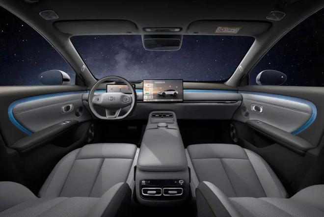 卡羅拉的價格凱美瑞的尺寸？長安啟源A06這波刀法太精準了！(圖15)