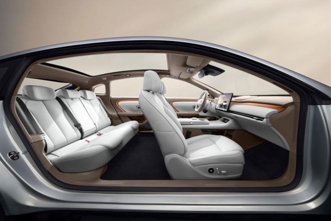 長安啟源A06全球首秀以超20萬價值打造爆款單品(圖2)