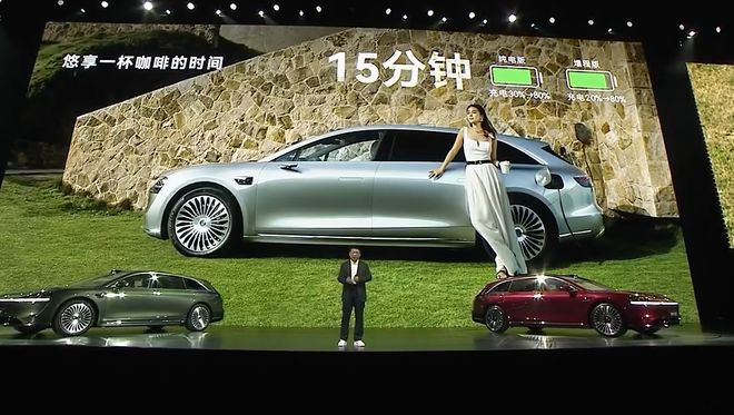 北汽董事長喊出「余總是最強產品經理」享界S9T起售價3098萬元一小時訂單量破5000丨智駕前線(圖8)