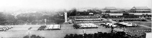 九游app：金燦榮：閱兵式上讓我大受震撼的五件大殺器(圖8)