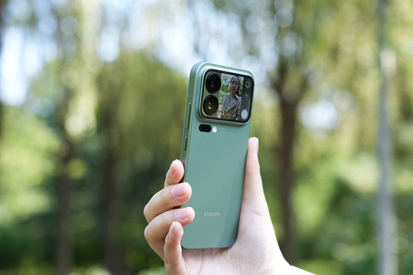 小米17 Pro上手：工業(yè)設(shè)計顛覆 全面超越iPhone(圖8)