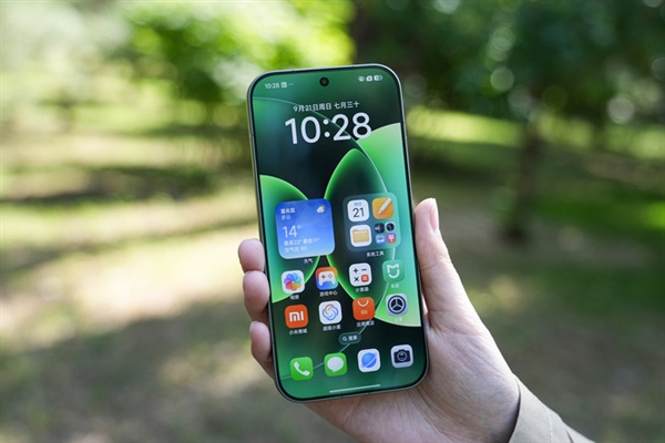 小米17 Pro上手：工業(yè)設(shè)計顛覆 全面超越iPhone(圖12)