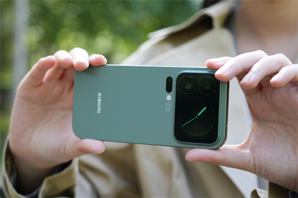 小米17 Pro上手：工業(yè)設(shè)計顛覆 全面超越iPhone(圖15)