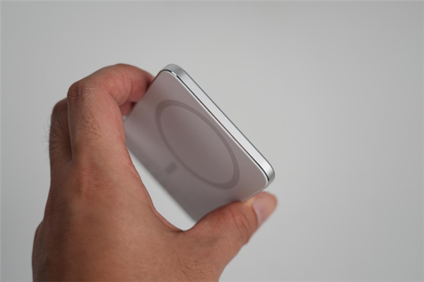 小米17 Pro上手：工業(yè)設(shè)計顛覆 全面超越iPhone(圖28)