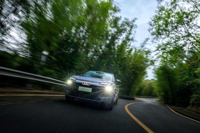 九游體育：試駕奧迪Q6L e-tron：豪華電動的全優答案藏在細節里的均衡之道(圖4)