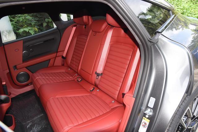 五大超能維度破局 阿維塔06 Elite版煥新上市(圖4)