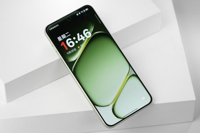 一加 Ace 6T評測：游戲續航雙管齊下 性能旗艦不必妥協！