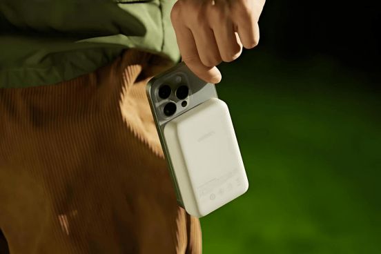 還在擔(dān)心充電寶傷手機(jī)電池嗎？這5款充電寶通勤旅行沒電焦慮！(圖4)