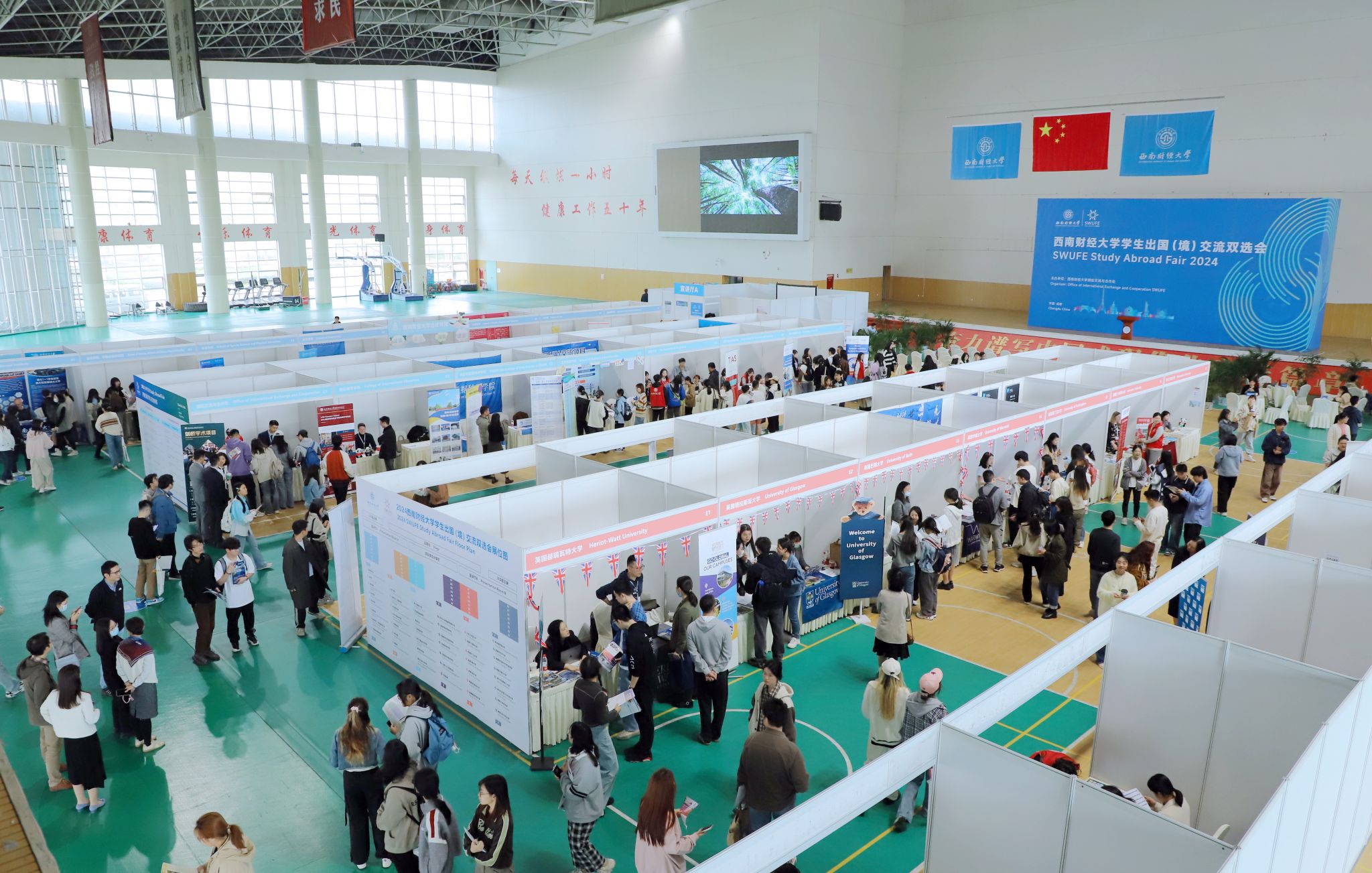 ?官方啟幕 保利仁境官方售樓處發(fā)布：敬獻(xiàn)時(shí)代標(biāo)桿典范