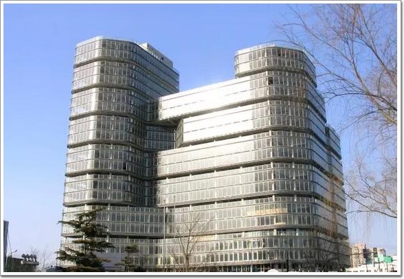 伊朗：再次對以色列最大機(jī)場實施導(dǎo)彈襲擊